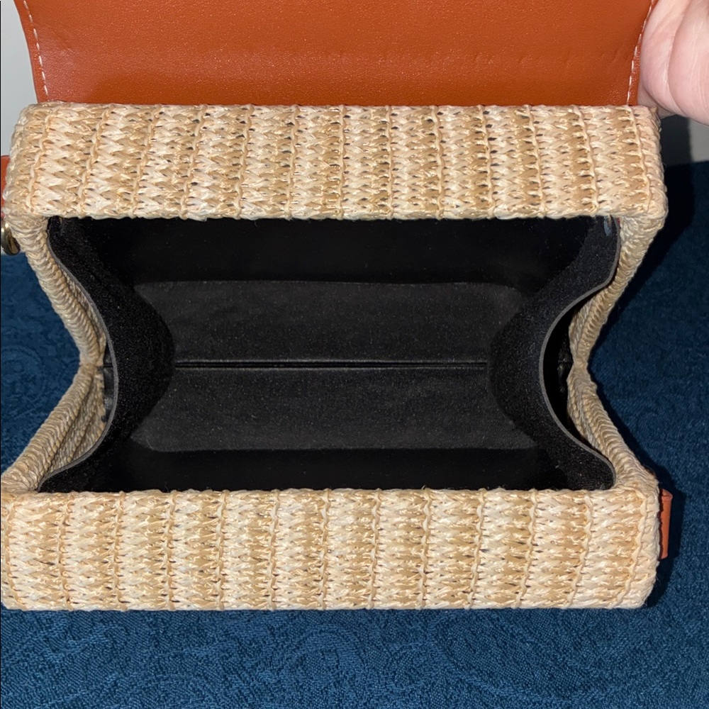 Petit Raffia Handbag - Picture 6 of 10